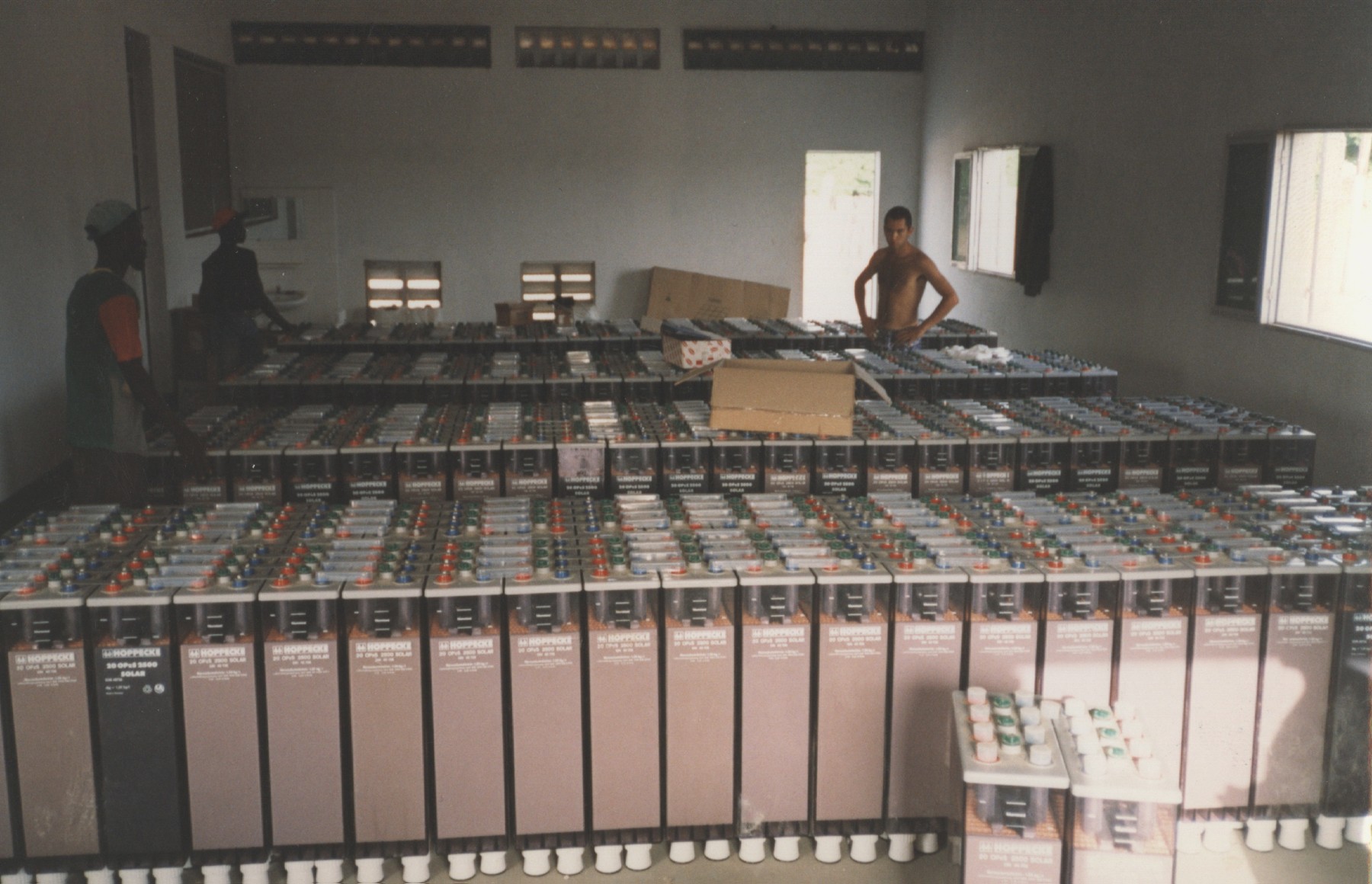 Distribución de vasos en una sala de baterías